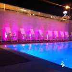 Hotel Terminal Palace &