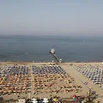 Terminal Palace & Hotel