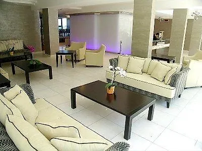 Hotel Terminal Palace &