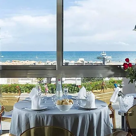 Terminal Palace & Hotel 4*