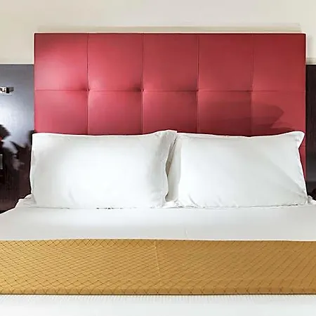 Hotel Terminal Palace &