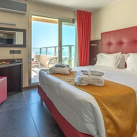 Hotel Terminal Palace &