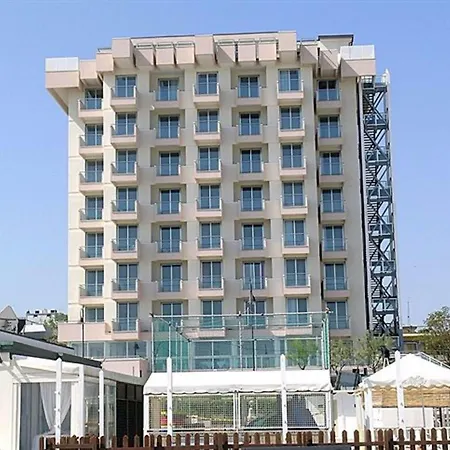 Terminal Palace & Hotel