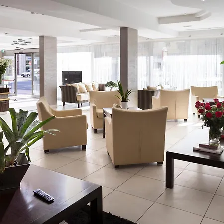 Terminal Palace &