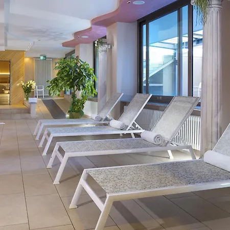 Terminal Palace & Hotel