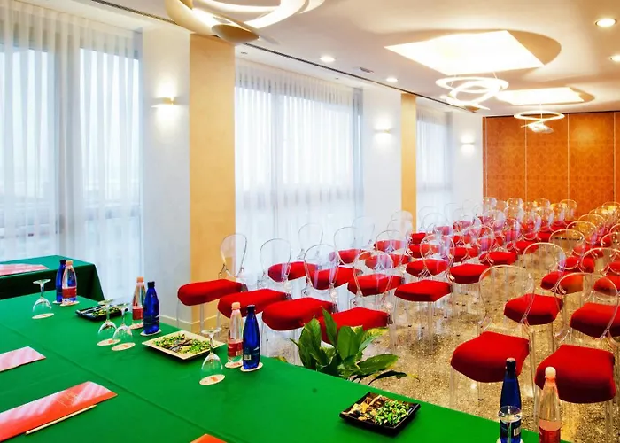 Hotel Terminal Palace &