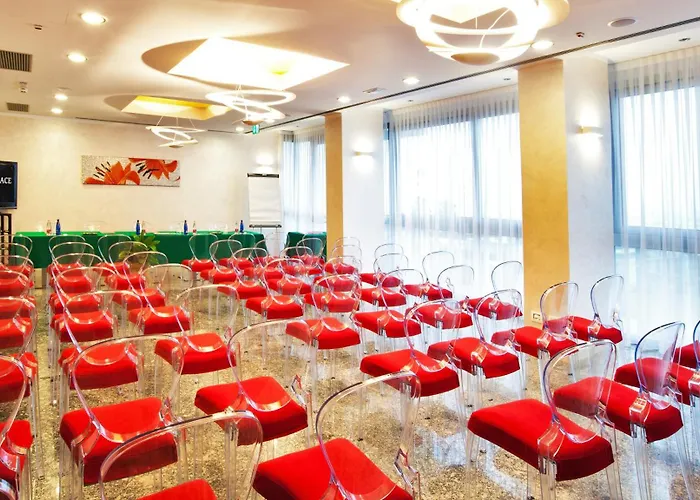 Hotel Terminal Palace &