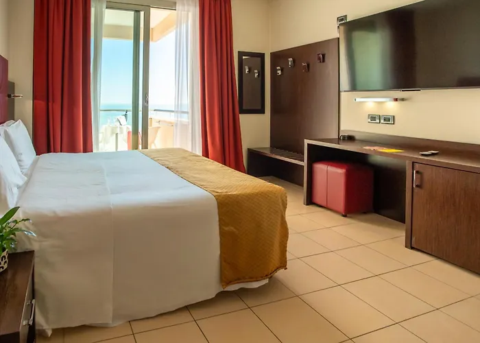 Hotel Terminal Palace &