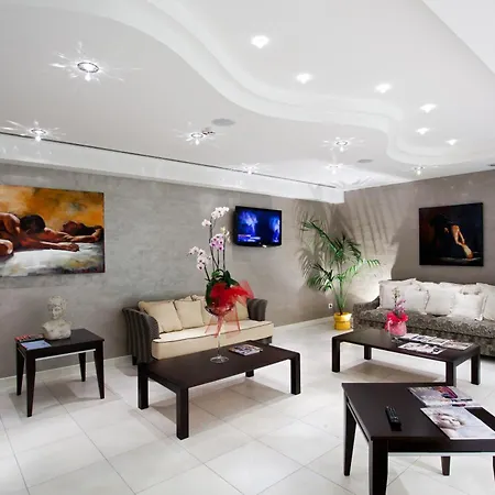 Terminal Palace & リミニ