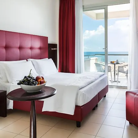 Terminal Palace & 4* Rimini