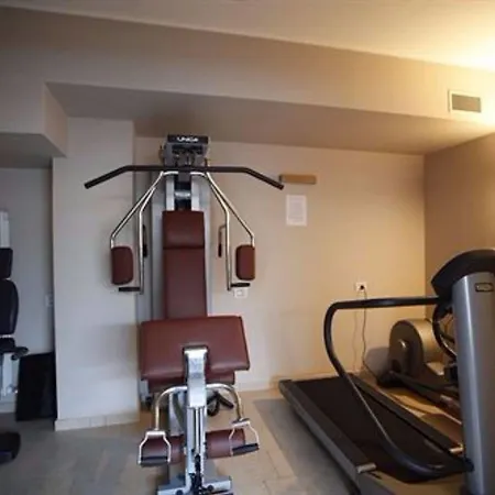 Terminal Palace & ホテル