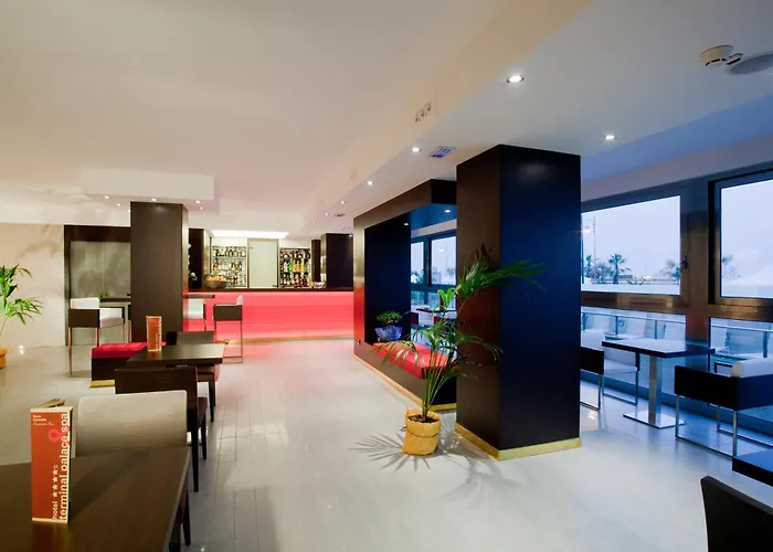 Hotel Terminal Palace &