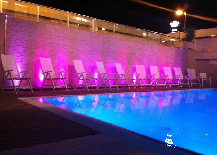 Hotel Terminal Palace &