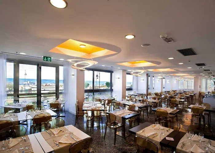 Hotel Terminal Palace & 4*